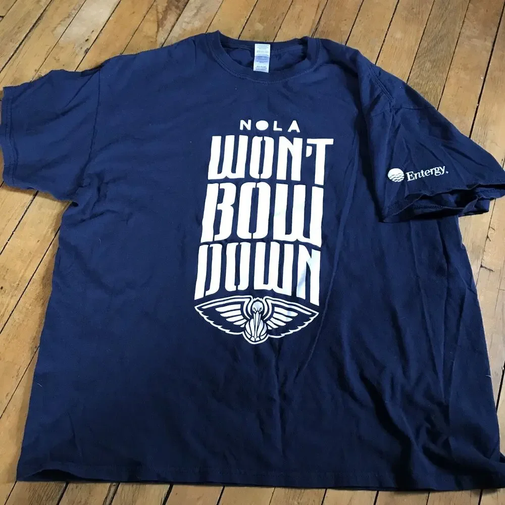 New Orleans Pelicans XL‎ Navy Blue Heavy Cotton Tee Shirt By Gildan